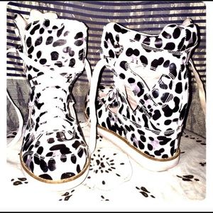 JEFFREY CAMPBELL white leopard wedge sneakers sz 8